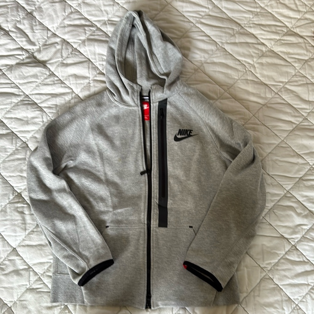 Nike boys sweatshirt, size L,